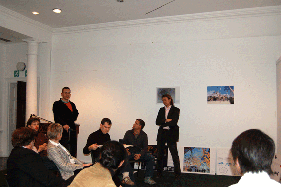 jury1.gif